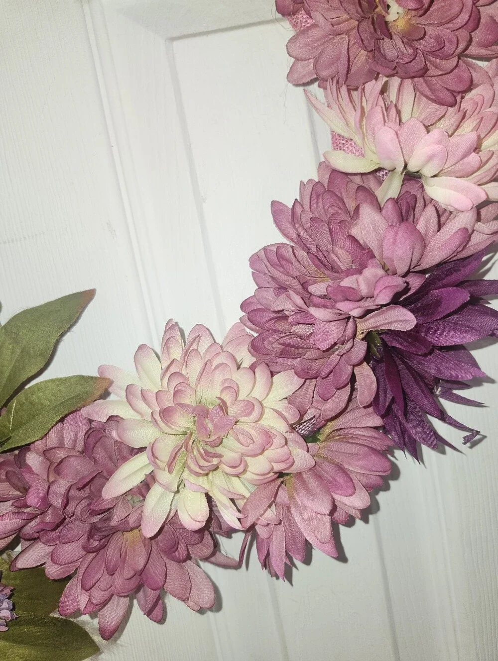 Fall Wreath, Mauve Pink & Creamy Natural. Faux Mums & Pumpkin, Approx 22
